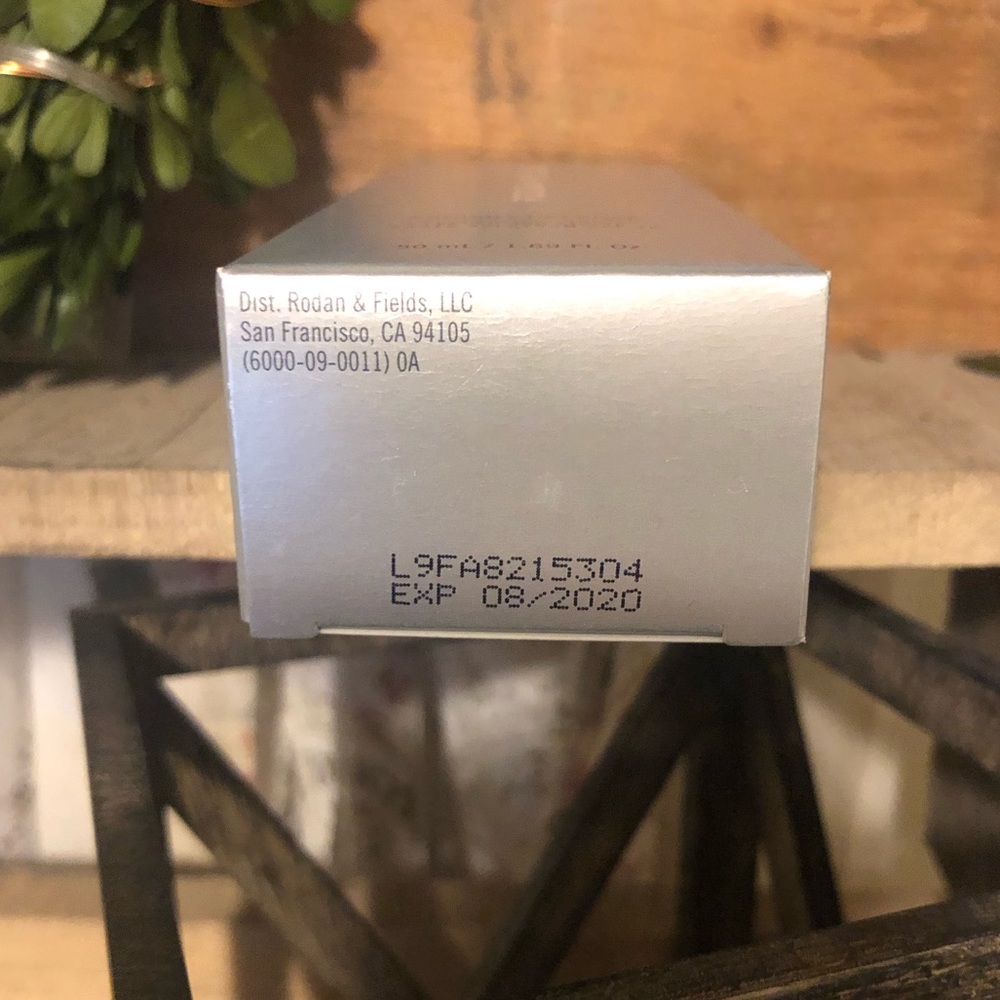 Rodan and Fields Espresso 6 six Radiant Defense - Picture 2 of 3